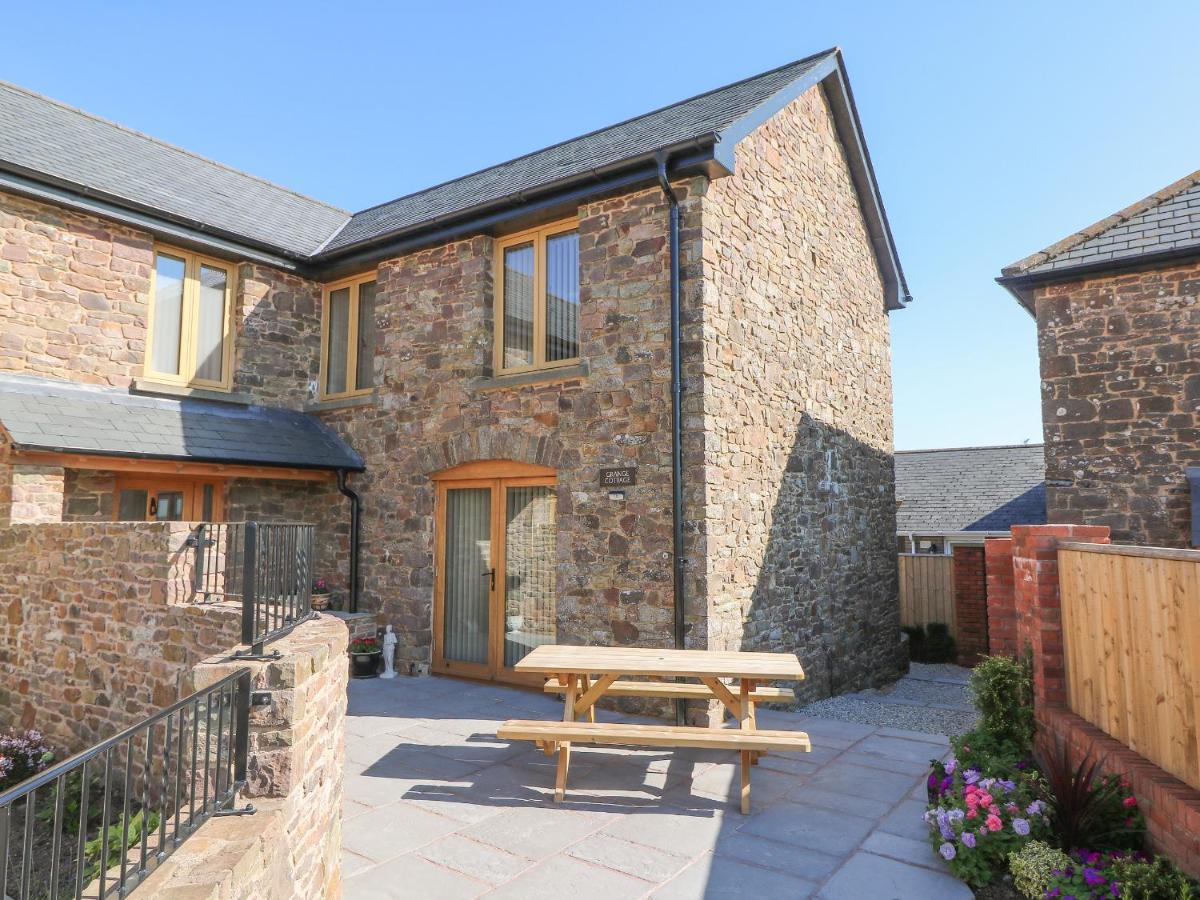 Grange Holiday home *